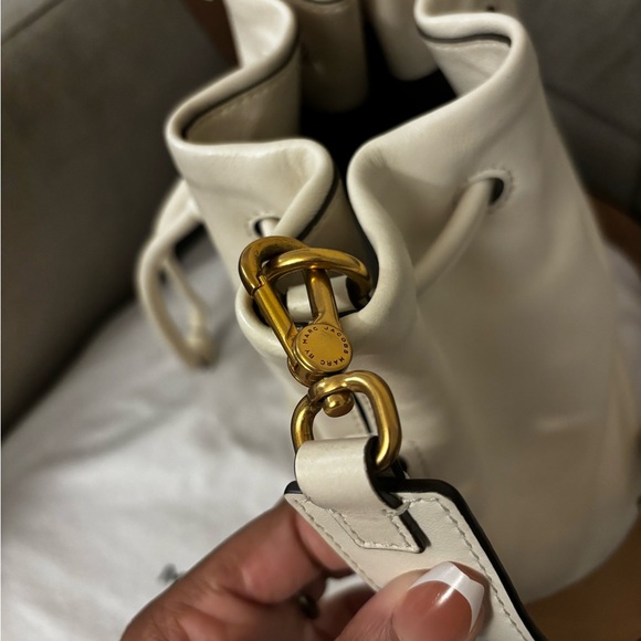 Marc by Marc Jacobs bucket bag - Picture 6 of 10